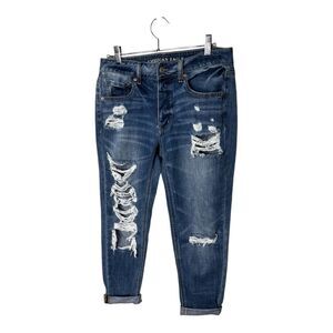 American Eagle Distressed Tomgirl Boyfriend Blue Denim Jeans Size 6Regular